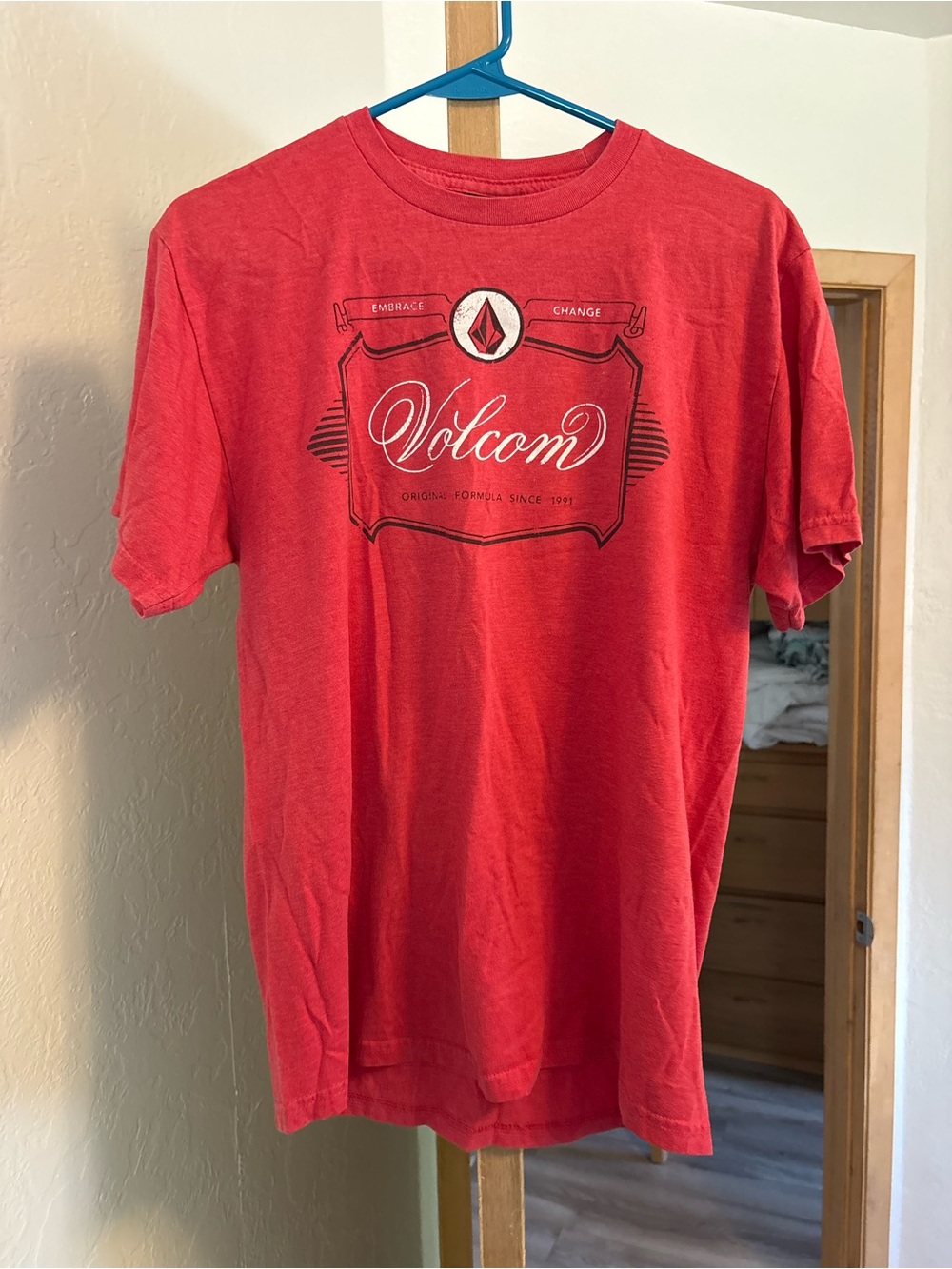 Volcom Men’s Red Graphic Tee